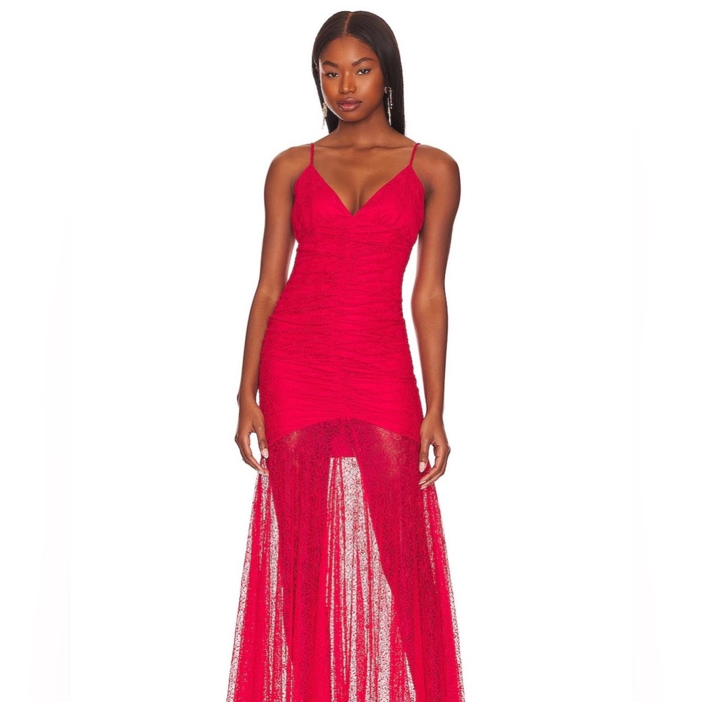 Lovers & Friends Revolve Sierra Gown Red Size Medium Never Worn Tag On 🍓❤️